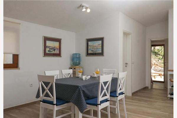 House K1, for 5 persons