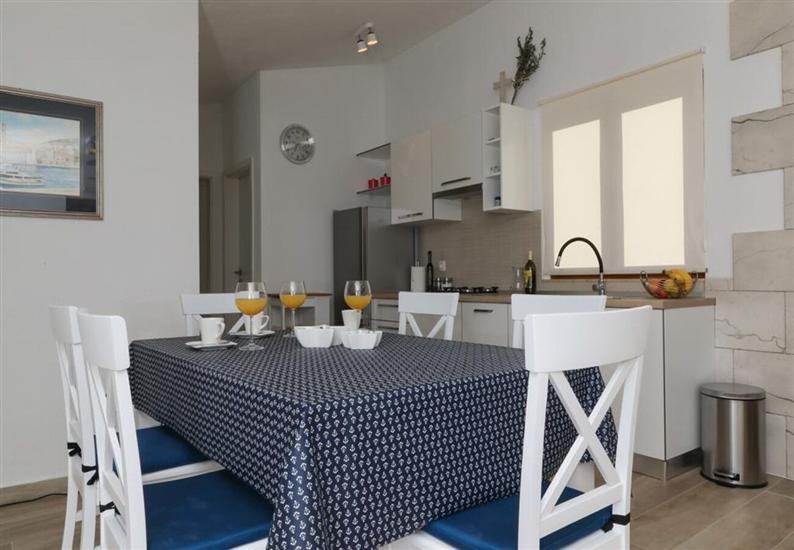 House K1, for 5 persons