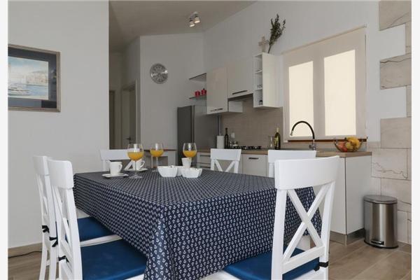 House K1, for 5 persons