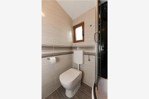 House K1, for 5 persons