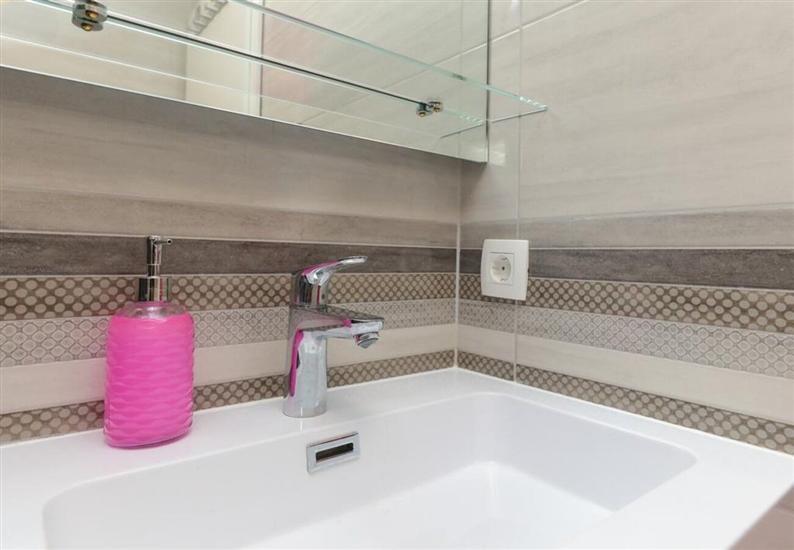 House K1, for 5 persons