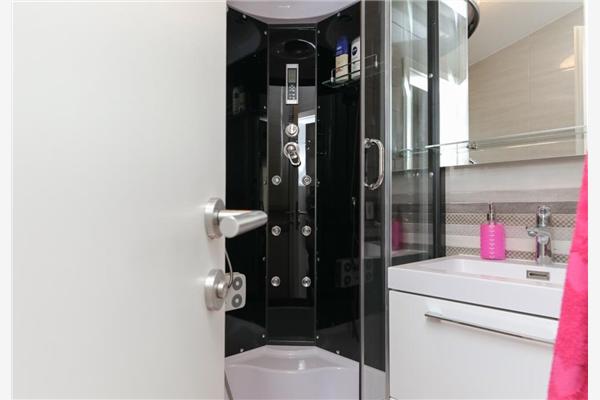 House K1, for 5 persons