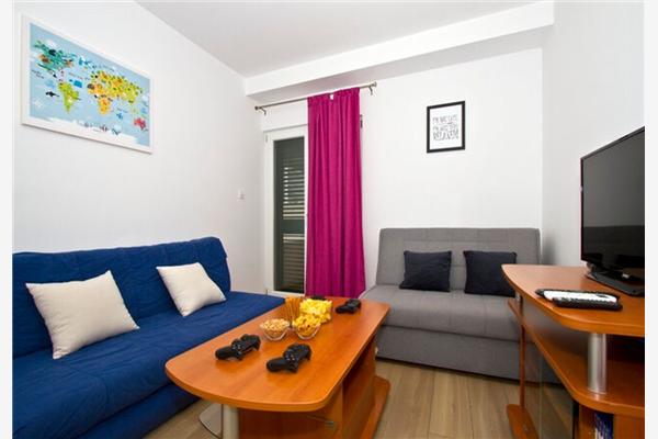 House K1, for 16 persons