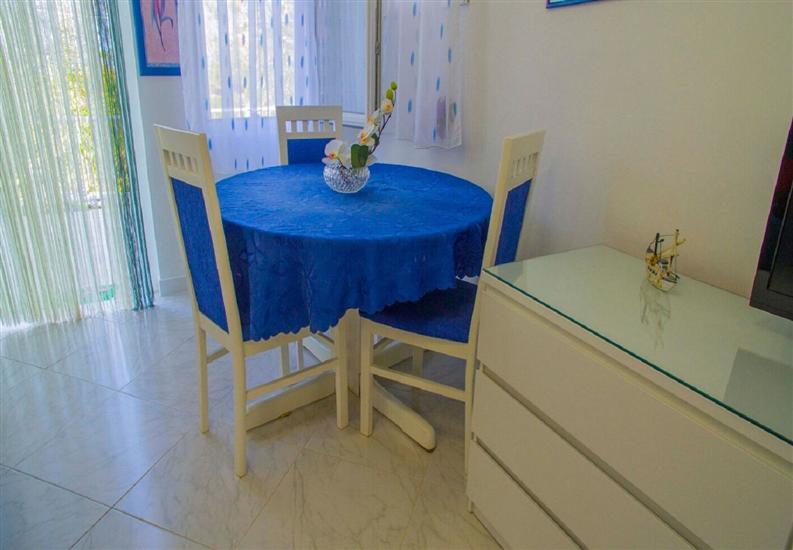 Apartment A1, for 3 persons