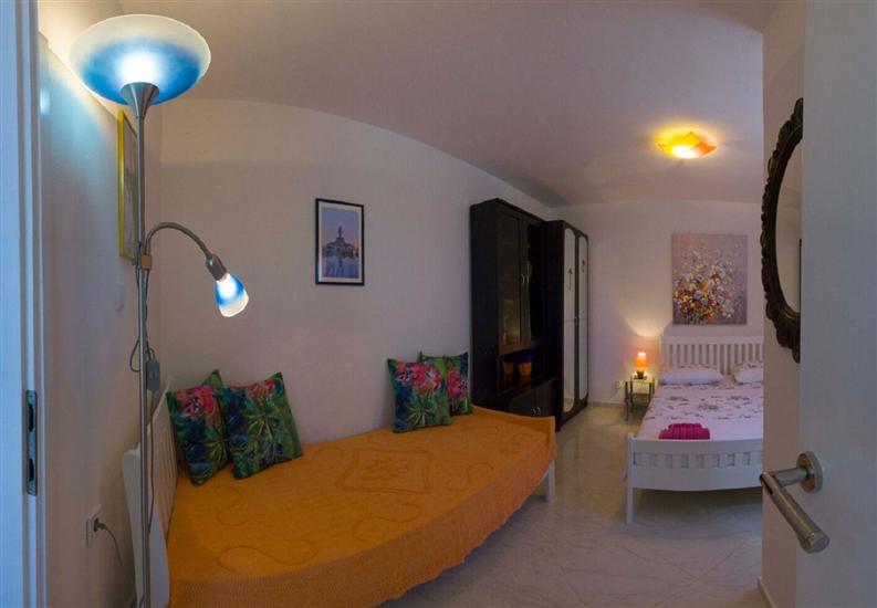 Apartment A1, for 3 persons