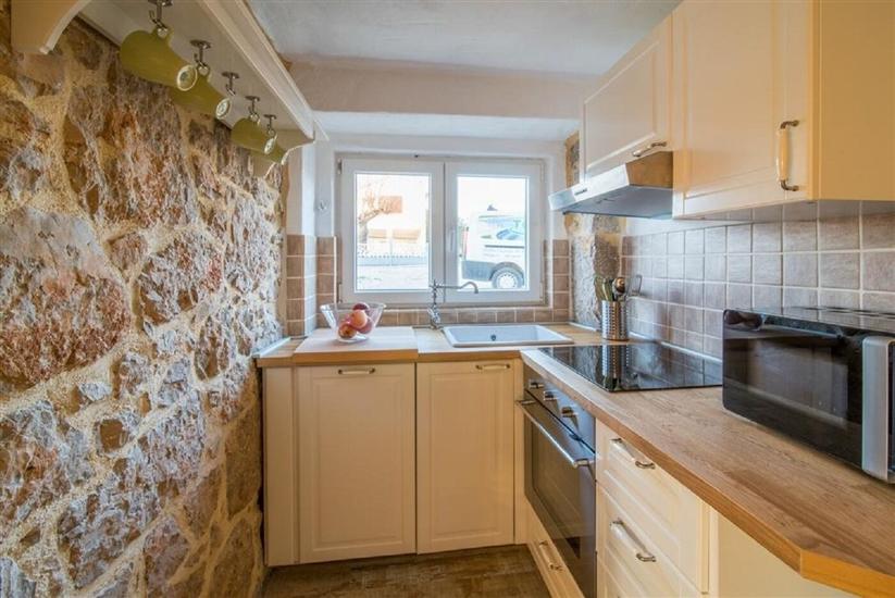 House K1, for 10 persons