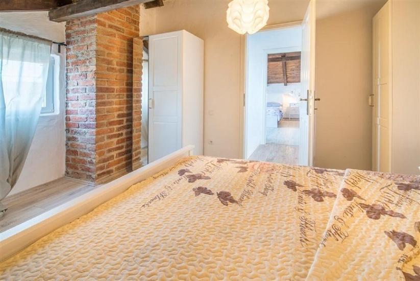 House K1, for 10 persons