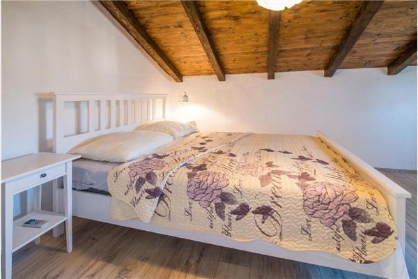 House K1, for 10 persons