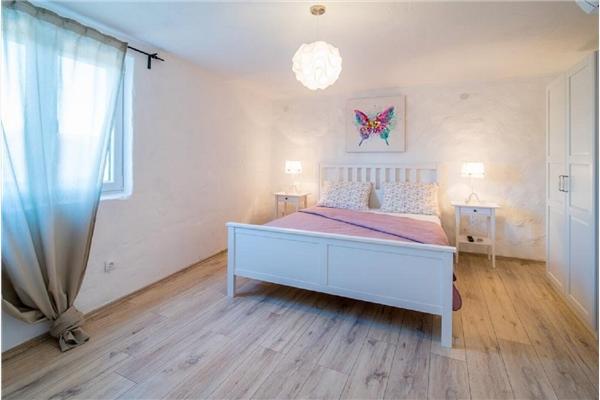 House K1, for 10 persons