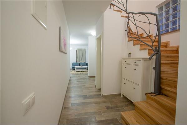 House K1, for 8 persons