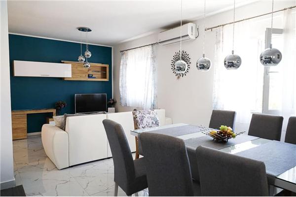 House K1, for 7 persons