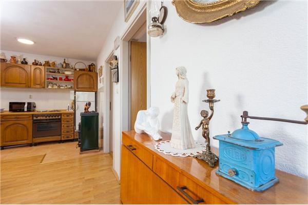 House K1, for 10 persons