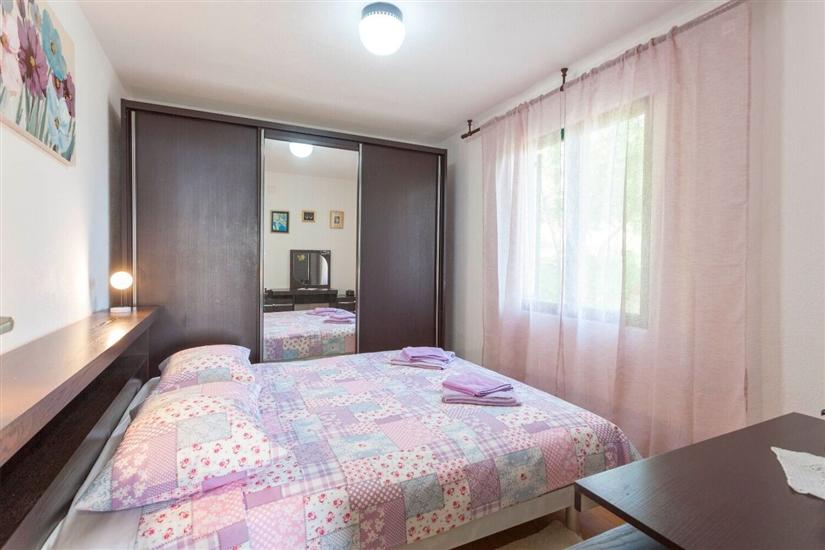 House K1, for 10 persons