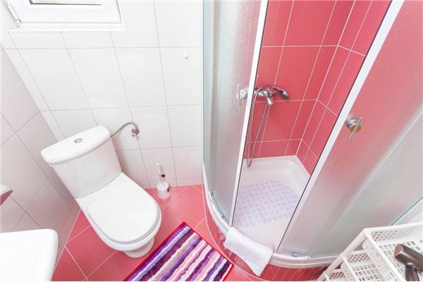 House K1, for 10 persons