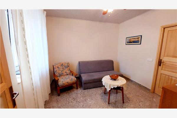 Apartment A1, for 6 persons