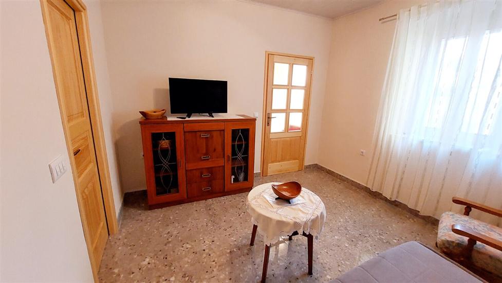 Apartment A1, for 6 persons