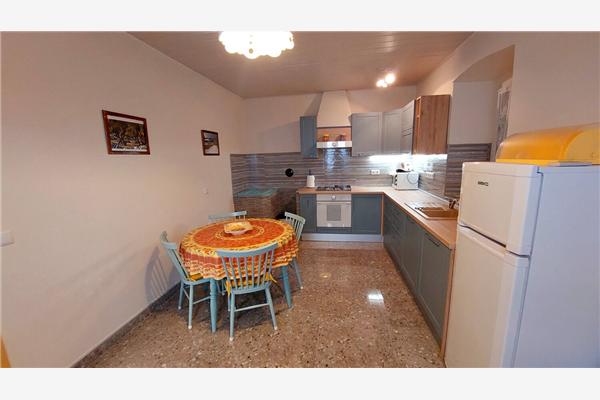 Apartment A1, for 6 persons