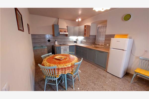Apartment A1, for 6 persons