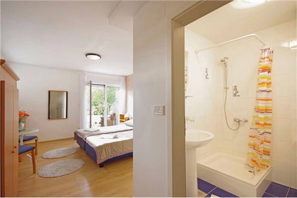 Apartment A1, for 2 persons