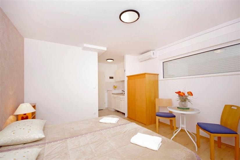 Apartment A2, for 2 persons