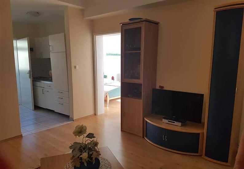Apartment A6, for 4 persons
