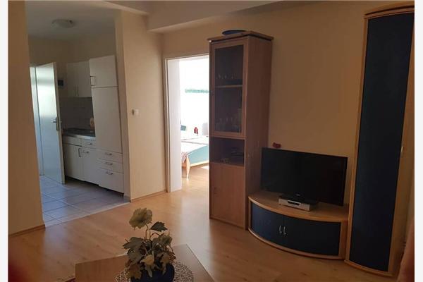 Apartment A6, for 4 persons