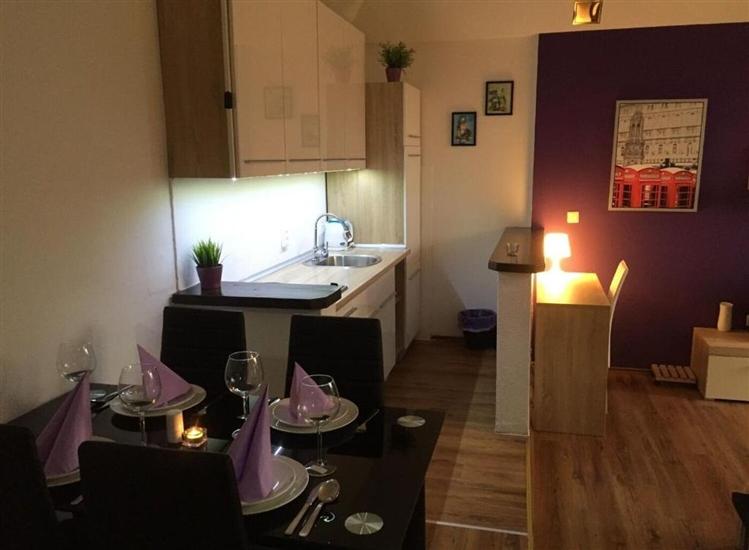 Apartment A5, for 2 persons