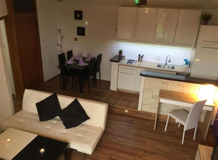 Apartment A5, for 2 persons