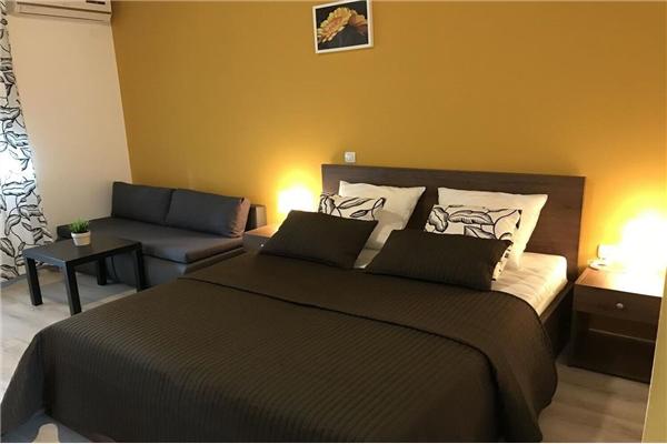 Room S3, for 2 persons