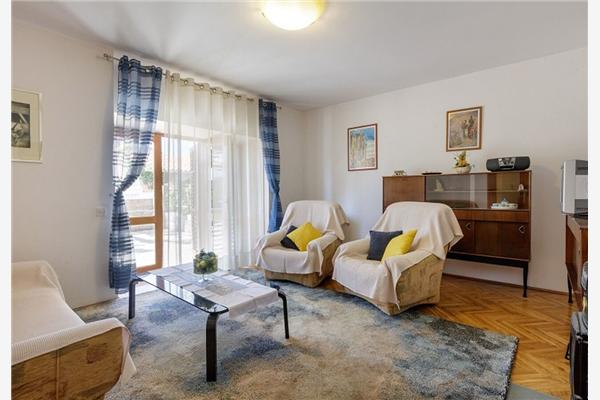 House K1, for 8 persons