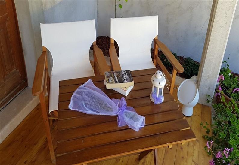 Room S3, for 2 persons