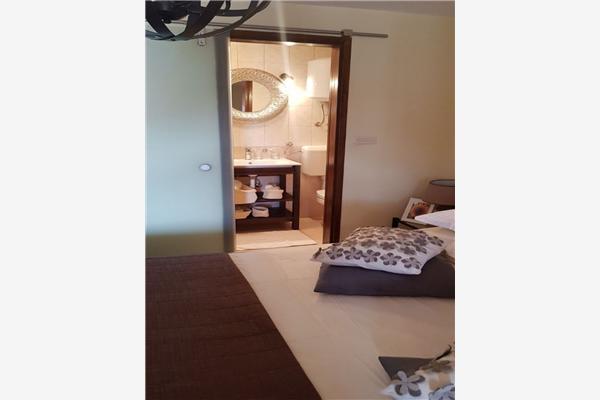 Room S3, for 2 persons