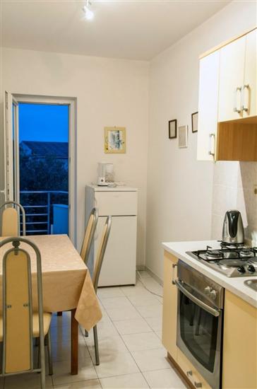 Apartment A4, for 4 persons