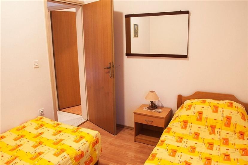 Apartment A6, for 4 persons