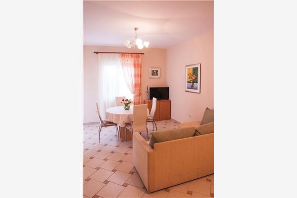 Apartment A2, for 2 persons