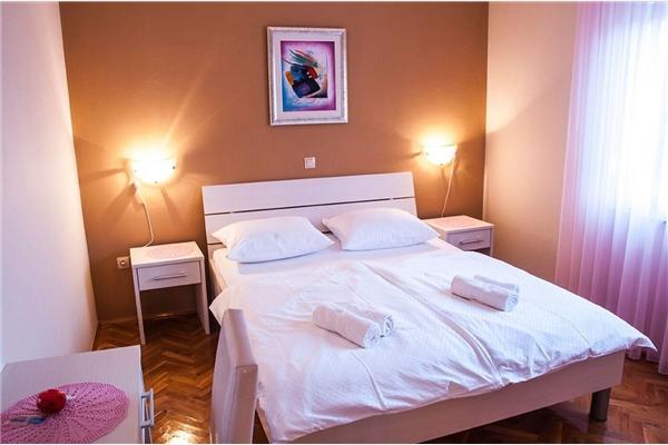 Apartment A4, for 4 persons