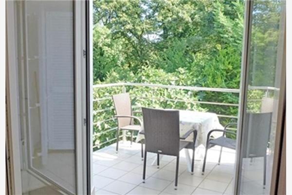 Apartment A4, for 3 persons