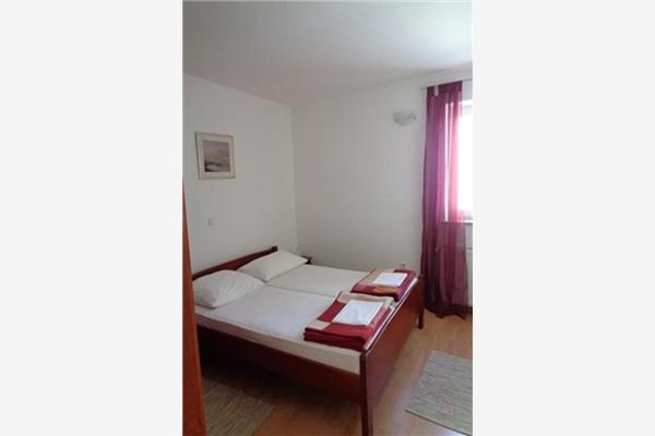 Apartment A5, for 4 persons