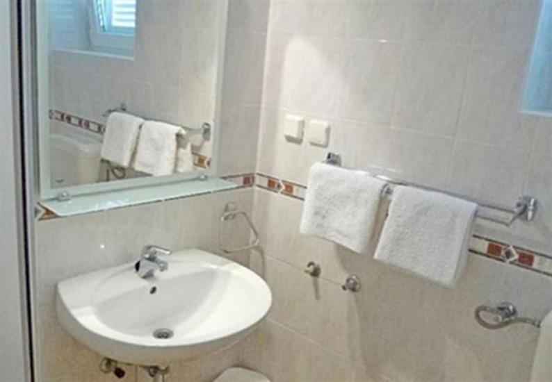 Apartment A6, for 2 persons