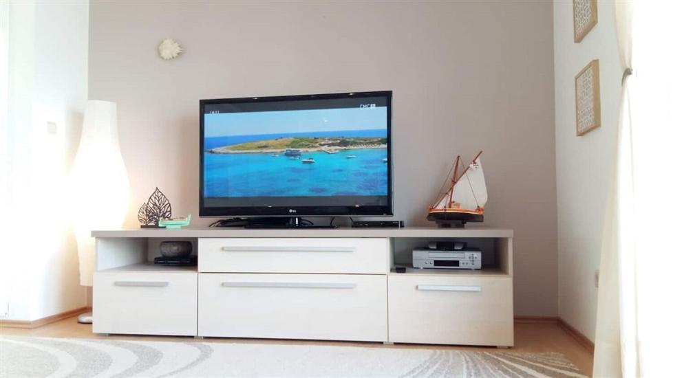 Apartment A2, for 6 persons