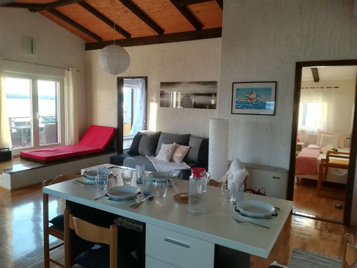 Apartment A2, for 4 persons