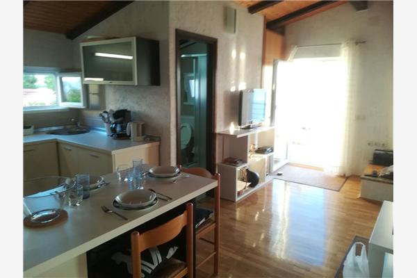 Apartment A2, for 4 persons