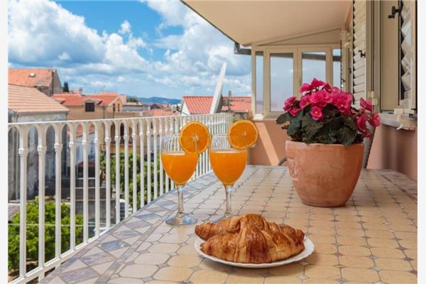 Apartment A1, for 4 persons