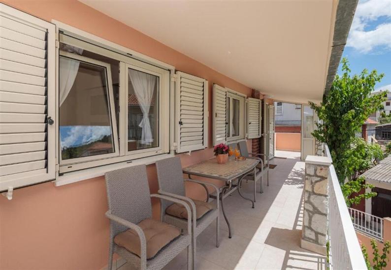 Apartment A1, for 4 persons