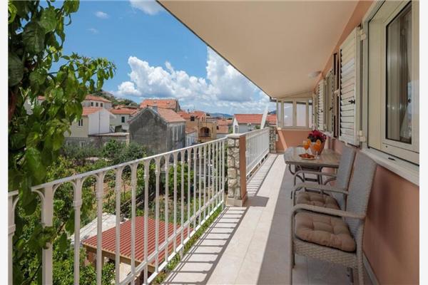 Apartment A1, for 4 persons