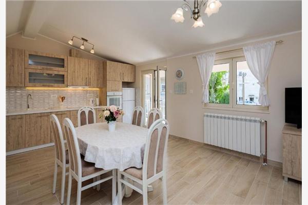 Apartment A1, for 4 persons