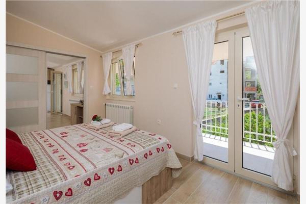 Apartment A1, for 4 persons