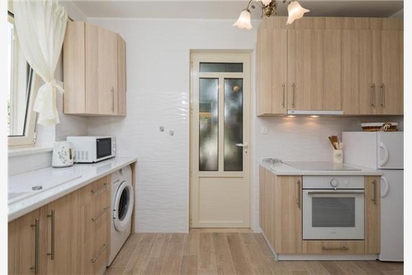 Apartment A2, for 3 persons