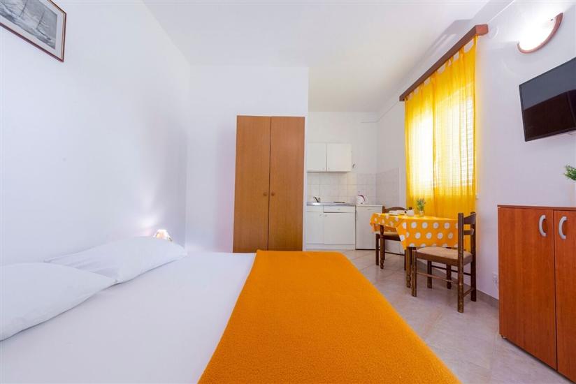 Apartment A2, for 2 persons