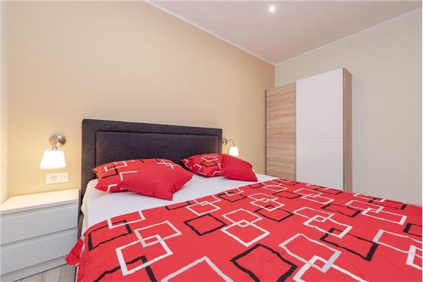 Apartment A7, for 6 persons